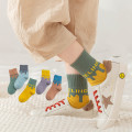 Vente chaude chaussettes en tricot tricoté de coton respirant coton chaussettes animales colorées pour bébé